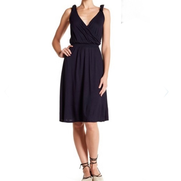 Joe Fresh Dresses & Skirts - NWT JOE FRESH Tie Shoulder Navy Blue Tank Dress